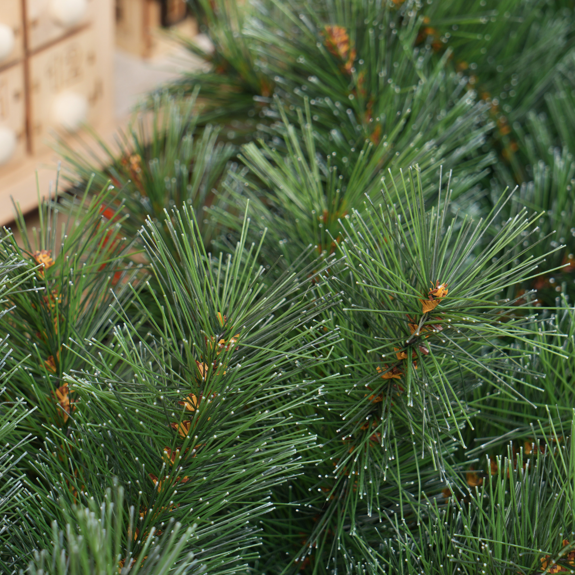 Weihnachtsgirlande 1,8 m Grün mit flexiblen Zweigen