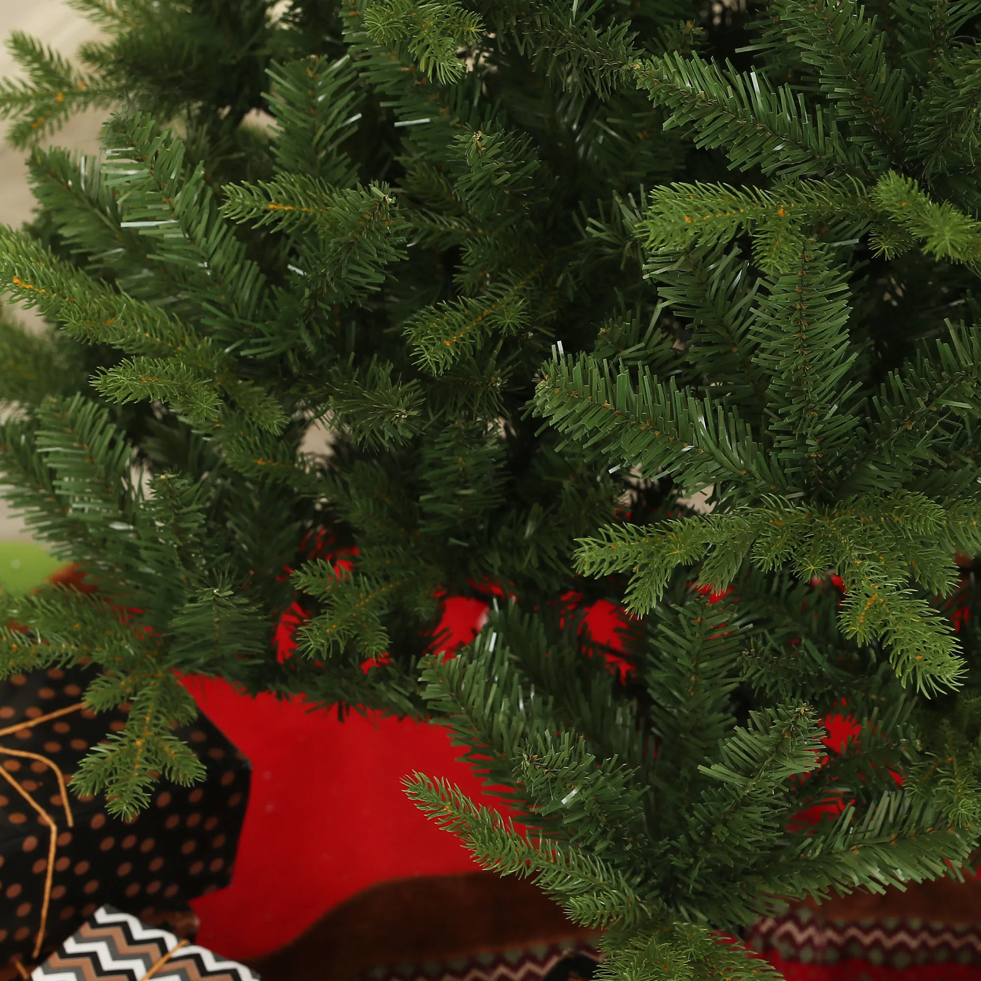 Kunsttanne Weihnachtsbaum naturgetreu 180 cm Grün PE Stahl