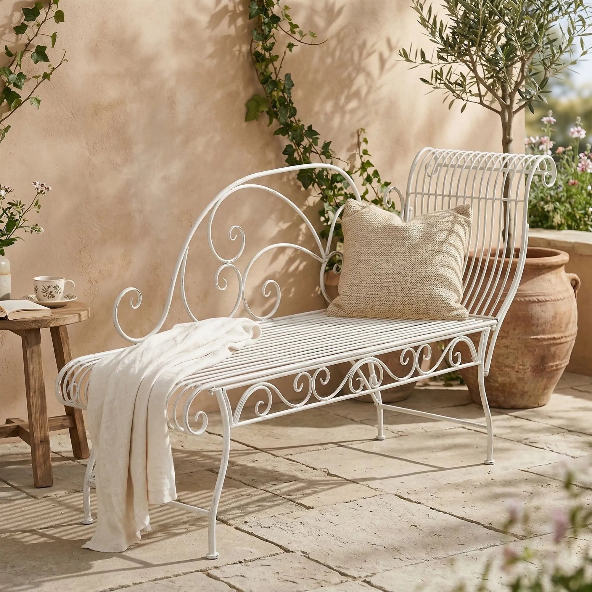 Gartenbank Karma Recamiere 156x46x78 cm antik weiß