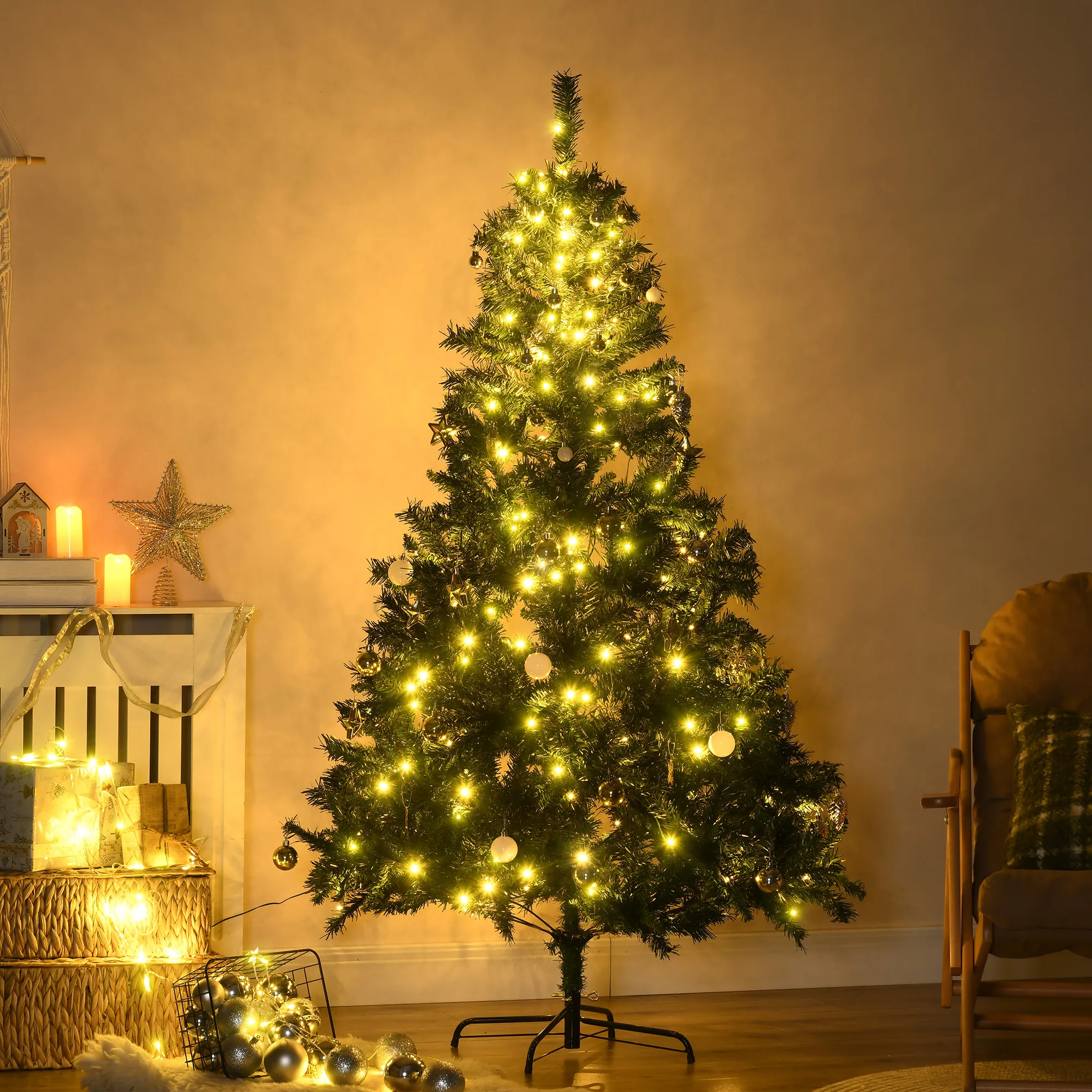 Künstlicher Weihnachtsbaum 180 cm mit LED und Kugeln, Grün