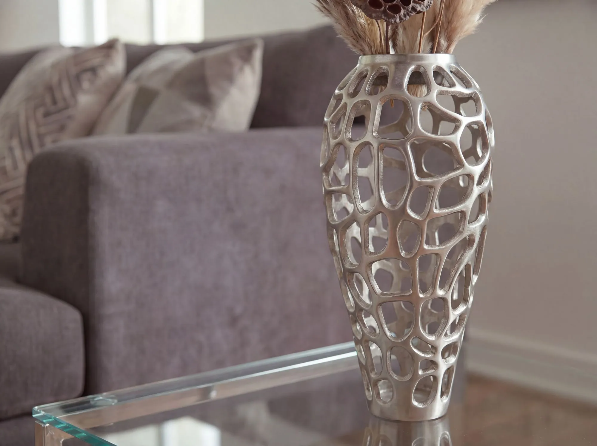 Dekovase Aluminium 45cm Silber - Design Blumenvase Groß - Metallvase Modern - Bodenvase rund für Trockenblumen - Standvase Hoch - Wohnzimmer Deko - Wohndeko Handmade
