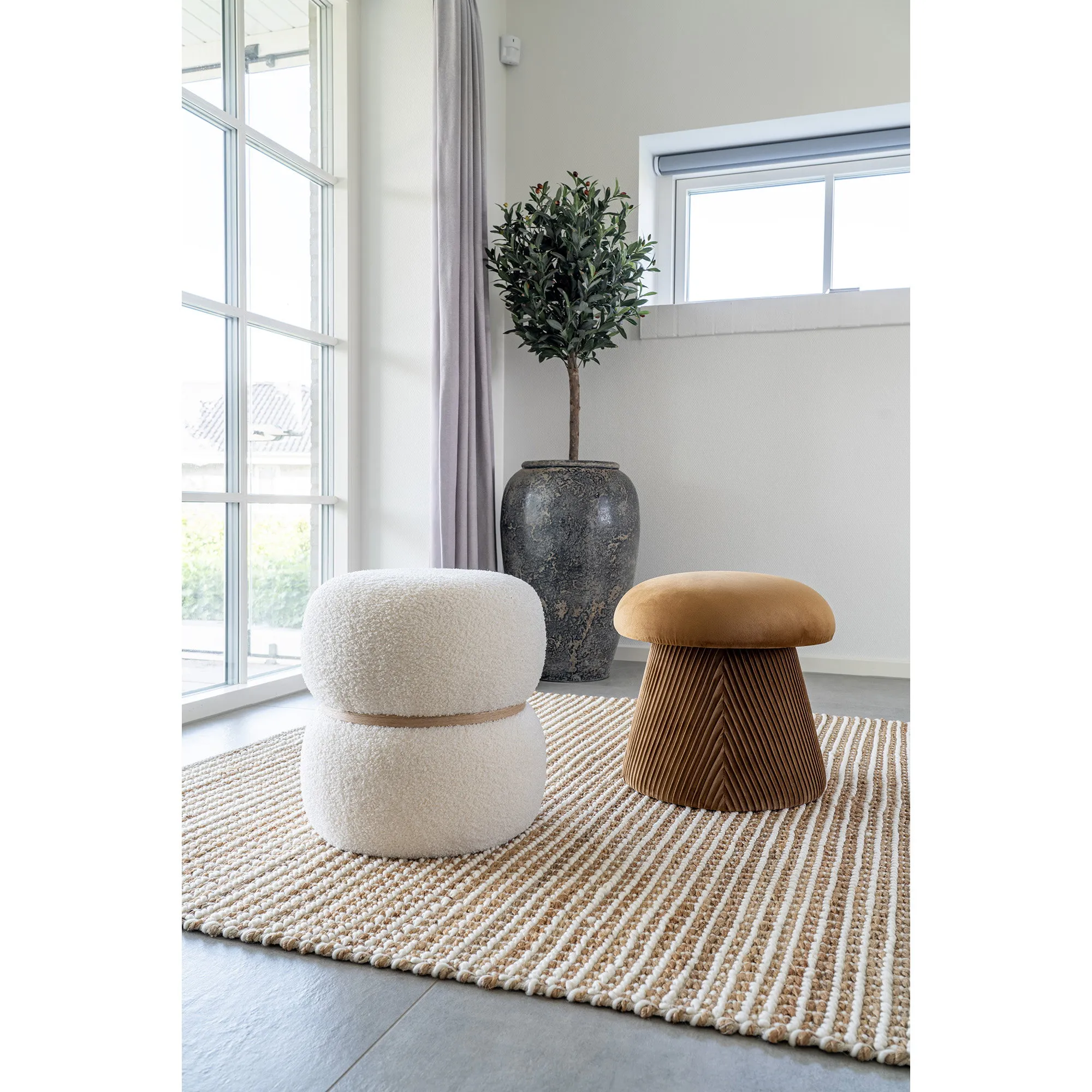 tinkaro Hampton Pouf Samt-Puffer ø41x39 cm Ocker