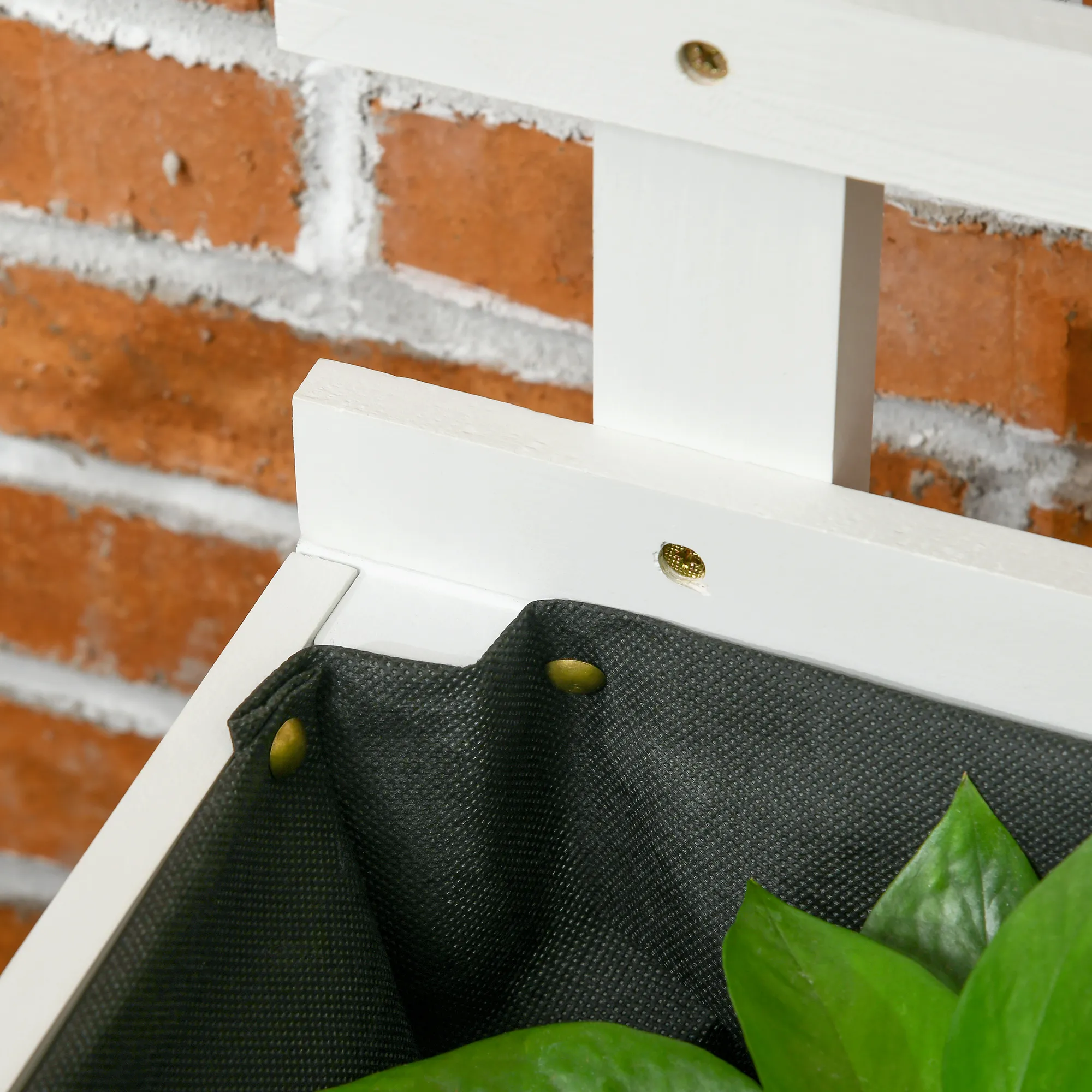 Blumenkasten mit Spalier 76L x 30B x 155H cm in Weiß