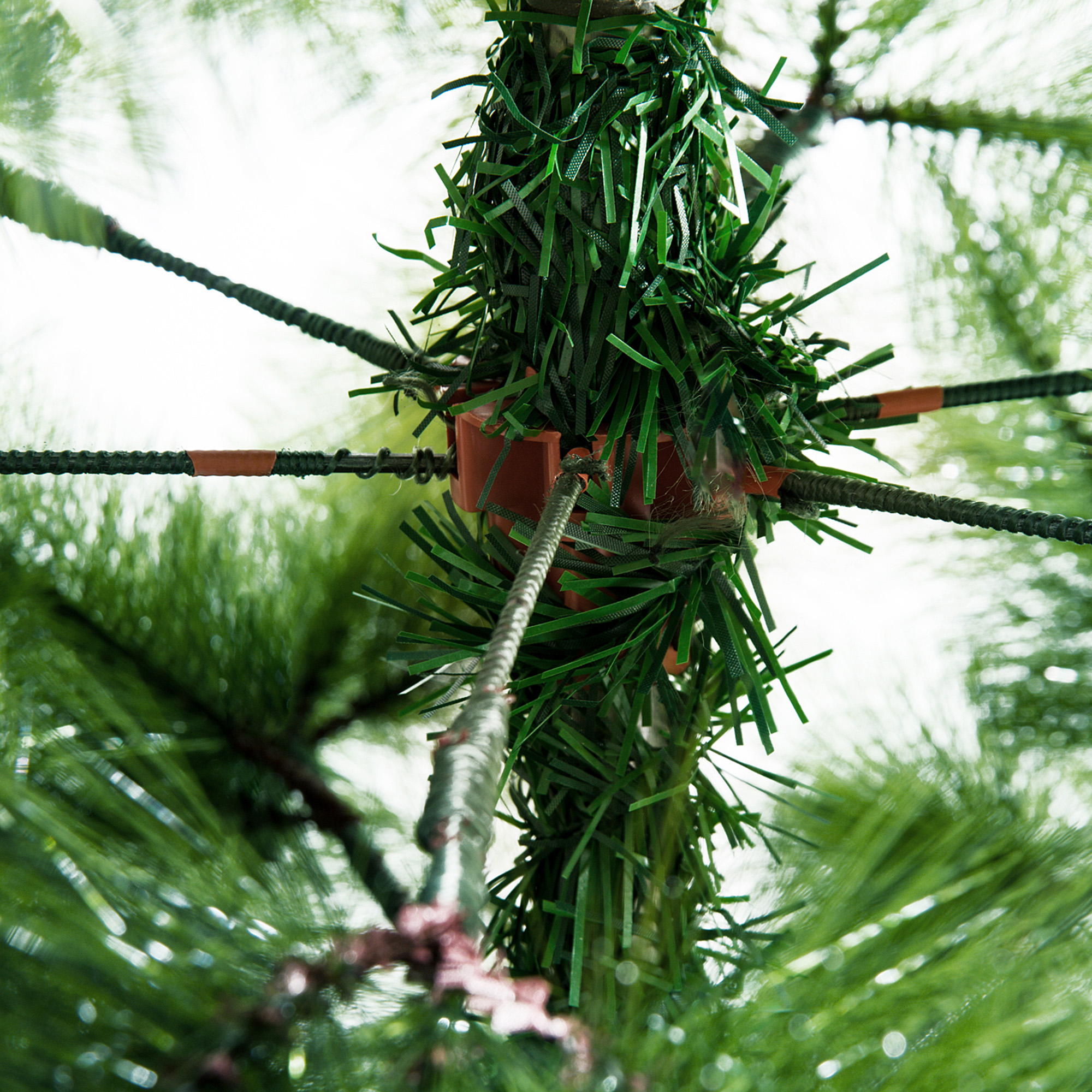 Weihnachtsbaum 2,1 m Grün mit 505 Zweigspitzen
